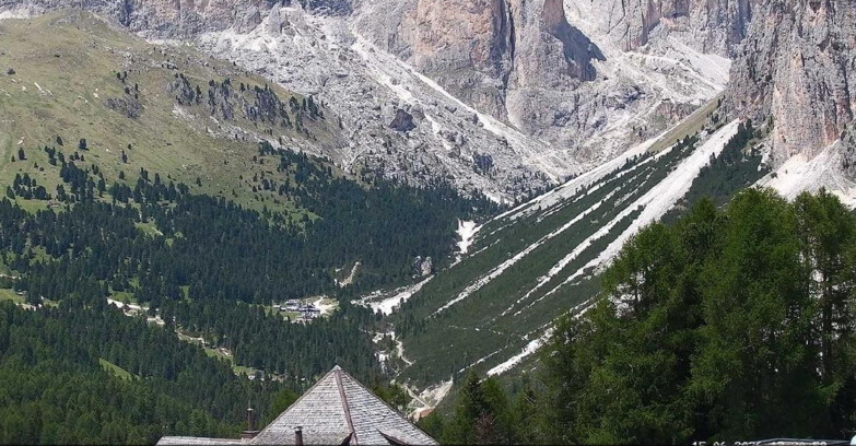 Webcam Vigo di Fassa-Pera-Ciampedie - Vigo - Conca del Gardeccia