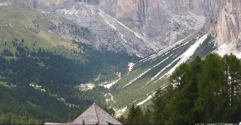 Webcam Vigo di Fassa-Pera-Ciampedìe - Vigo - Conca del Gardeccia