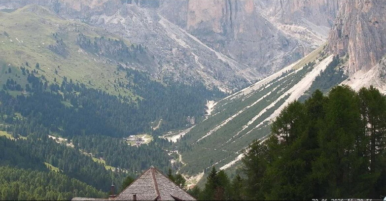 Webcam Vigo di Fassa-Pera-Ciampedìe - Vigo - Conca del Gardeccia