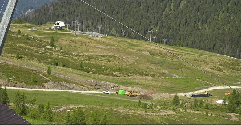 Webcam San Martino di Castrozza - Passo Rolle  - Tognola - Rododendro