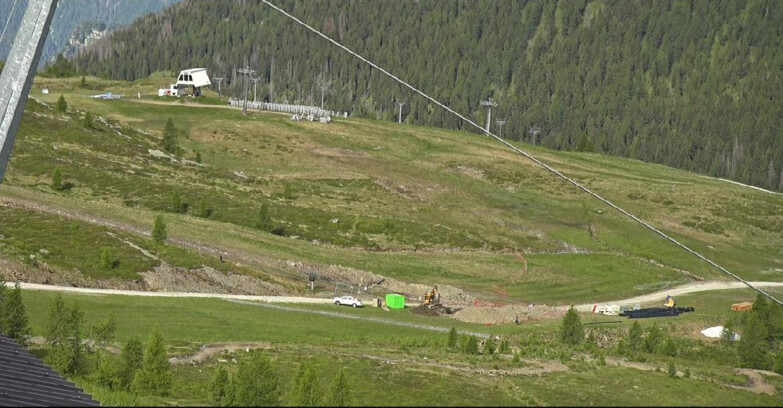 Webcam San Martino di Castrozza - Passo Rolle  - Tognola - Rododendro