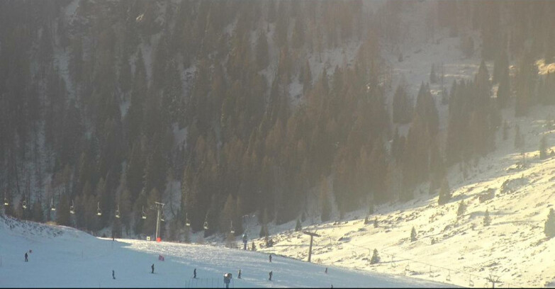 Webcam San Martino di Castrozza - Passo Rolle - Tognola - Piste Scandola