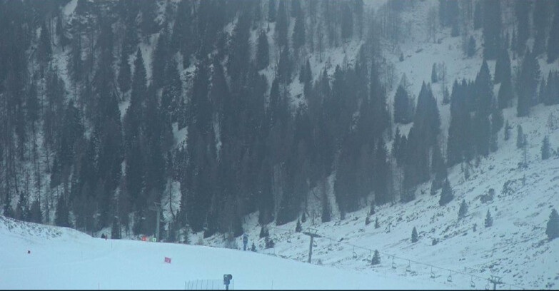 Webcam San Martino di Castrozza - Passo Rolle - Tognola - Pista Scandola