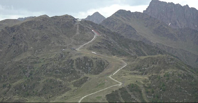 Webcam San Martino di Castrozza - Passo Rolle  - Cima Tognola
