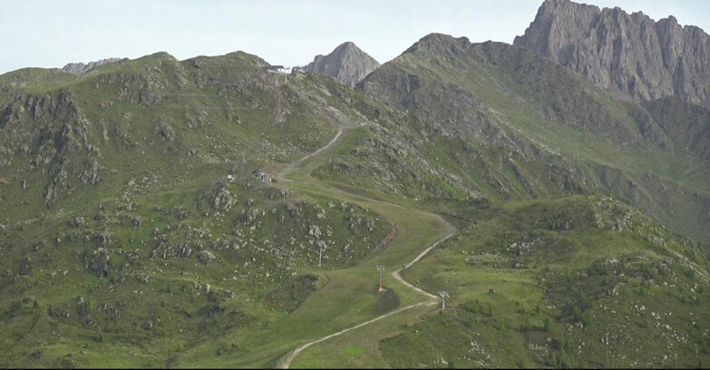 Webcam San Martino di Castrozza - Passo Rolle - Cima Tognola - Pista