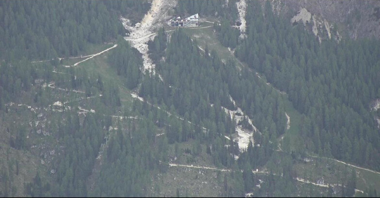 Webcam Сан-Мартино-ди-Кастроцца - Пассо-Ролле - Ski Area Col Verde