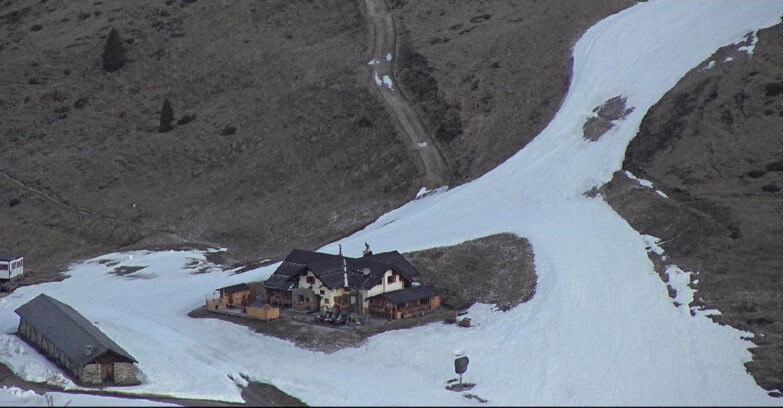 Webcam Сан-Мартино-ди-Кастроцца - Пассо-Ролле - Tognola - Rampone delle Malghe