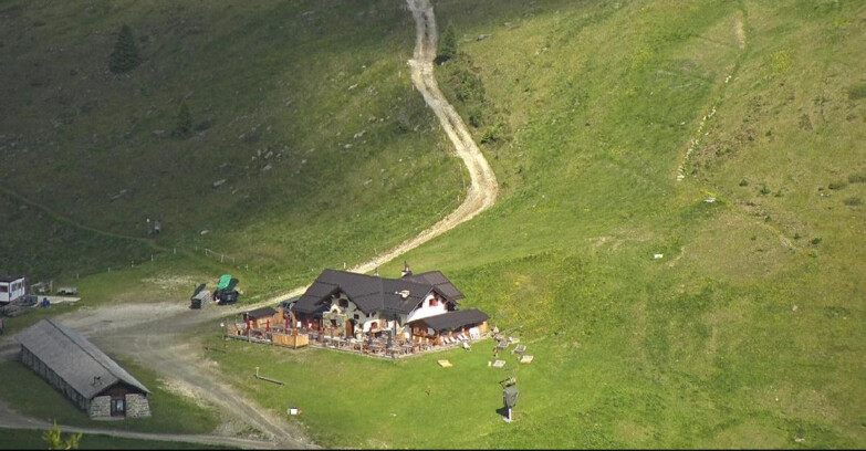 Webcam Сан-Мартино-ди-Кастроцца - Пассо-Ролле - Tognola - Rampone delle Malghe
