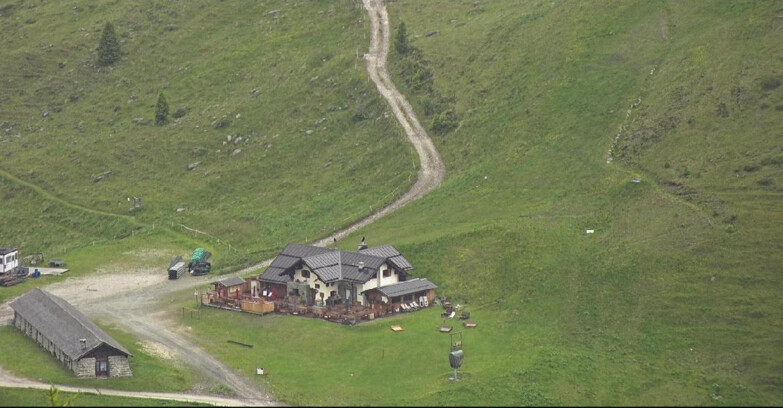 Webcam Сан-Мартино-ди-Кастроцца - Пассо-Ролле - Tognola - Rampone delle Malghe