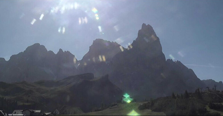 Webcam Сан-Мартино-ди-Кастроцца - Пассо-Ролле - Passo Rolle - Il Cimone