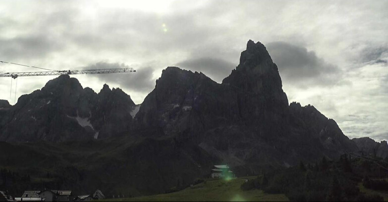Webcam San Martino di Castrozza - Passo Rolle  - Passo Rolle - Il Cimone