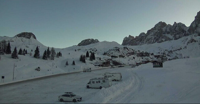 Webcam San Martino di Castrozza - Passo Rolle - Passo Rolle - Castellazzo