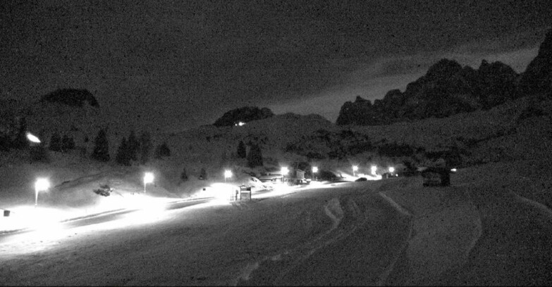 Webcam San Martino di Castrozza - Passo Rolle - Passo Rolle - Castellazzo