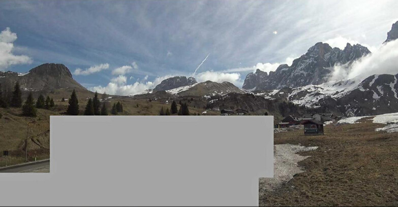 Webcam Сан-Мартино-ди-Кастроцца - Пассо-Ролле - Passo Rolle - Castellazzo