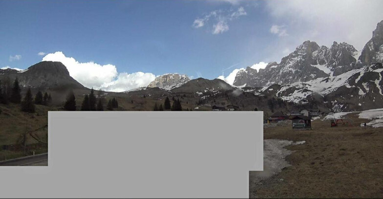 Webcam Сан-Мартино-ди-Кастроцца - Пассо-Ролле - Passo Rolle - Castellazzo