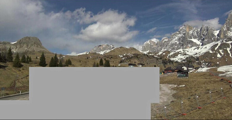 Webcam Сан-Мартино-ди-Кастроцца - Пассо-Ролле - Passo Rolle - Castellazzo