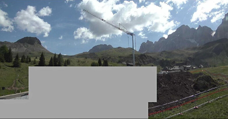 Webcam San Martino di Castrozza - Passo Rolle  - Passo Rolle - Castellazzo