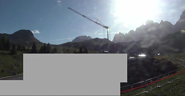 Webcam San Martino di Castrozza - Passo Rolle  - Passo Rolle - Castellazzo