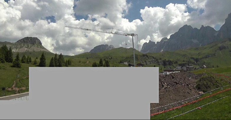 Webcam San Martino di Castrozza - Passo Rolle  - Passo Rolle - Castellazzo