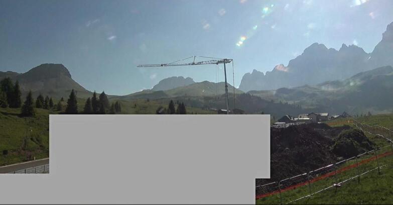 Webcam San Martino di Castrozza - Passo Rolle  - Passo Rolle - Castellazzo