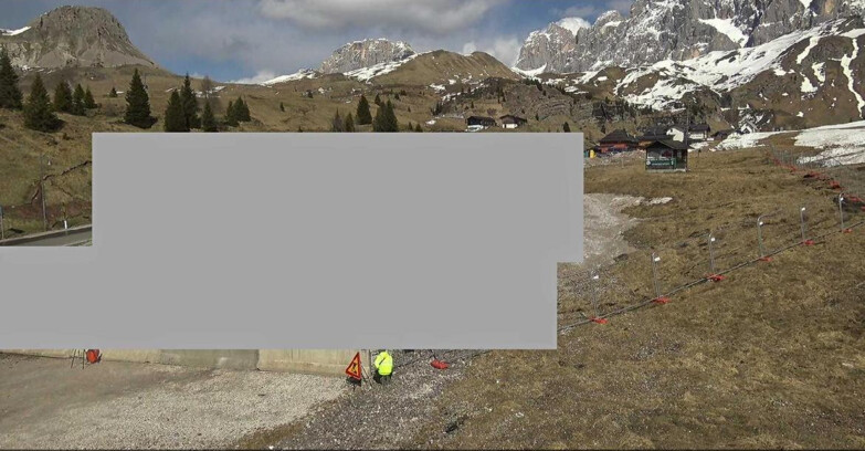 Webcam Сан-Мартино-ди-Кастроцца - Пассо-Ролле - Passo Rolle