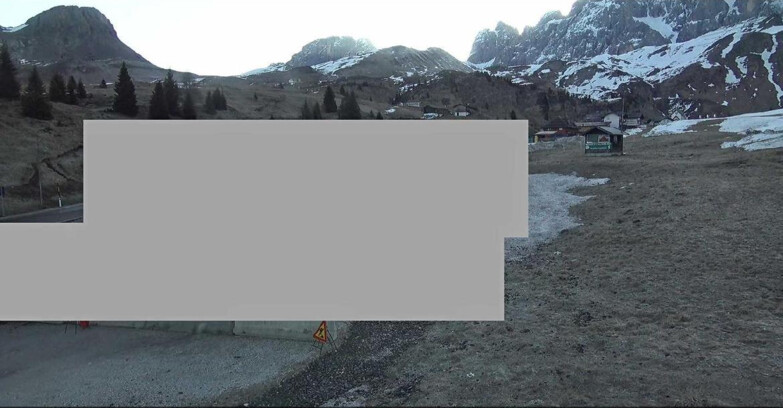 Webcam Сан-Мартино-ди-Кастроцца - Пассо-Ролле - Passo Rolle