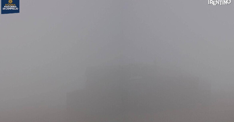 Webcam Madonna di Campiglio (Skiarea Campiglio Dolomiti di Brenta - Val di Sole Val Rendena) - Chalet Spinale