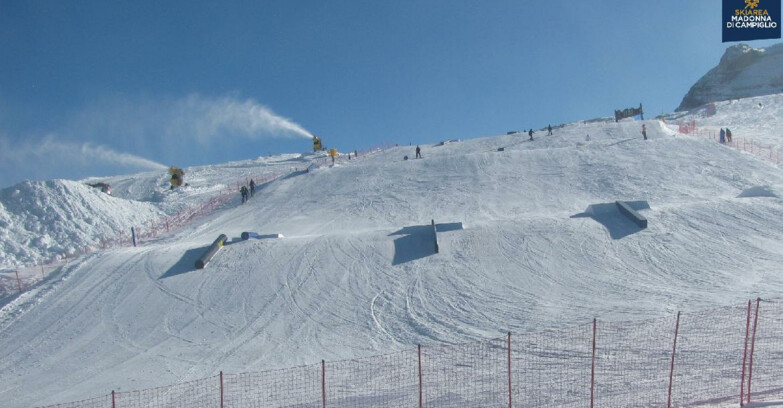 Webcam Madonna di Campiglio - Brenta Dolomites