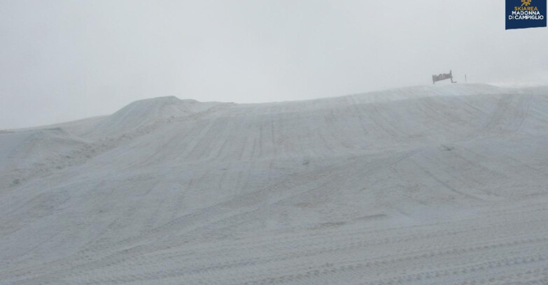 Webcam Madonna di Campiglio (Skiarea Campiglio Dolomiti di Brenta - Val di Sole Val Rendena) - Brenta Dolomites