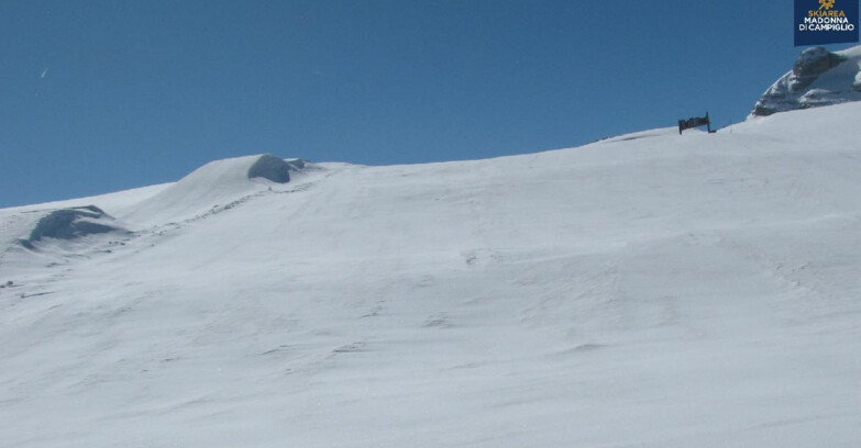 Webcam Madonna di Campiglio (Skiarea Campiglio Dolomiti di Brenta - Val di Sole Val Rendena) - Brenta Dolomites