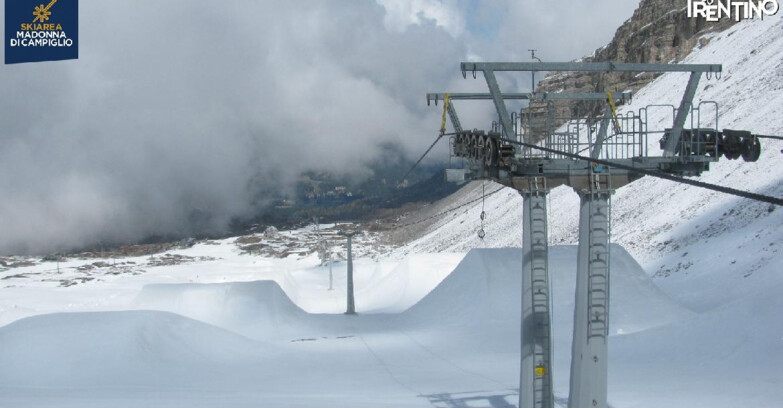 Webcam Madonna di Campiglio - From Grostè 