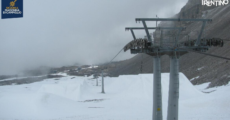 Webcam Madonna di Campiglio (Skiarea Campiglio Dolomiti di Brenta - Val di Sole Val Rendena) - From Grostè 
