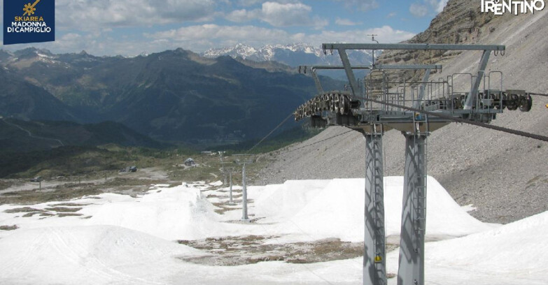 Webcam Madonna di Campiglio - From Grostè 