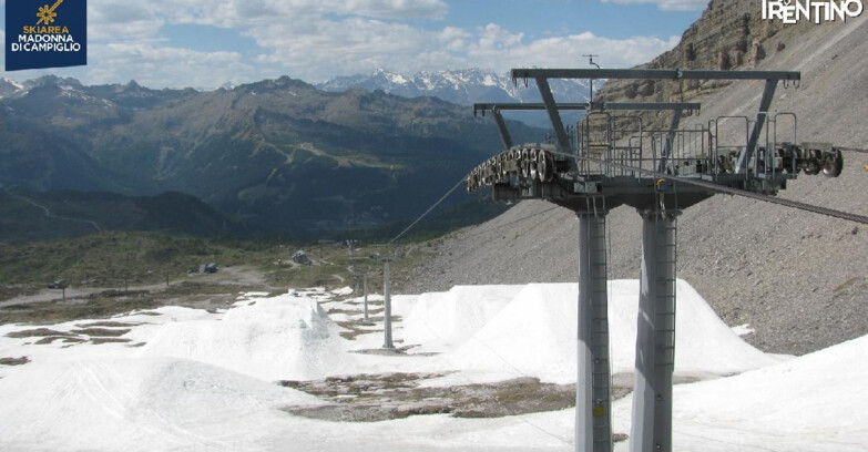 Webcam Madonna di Campiglio - From Grostè 