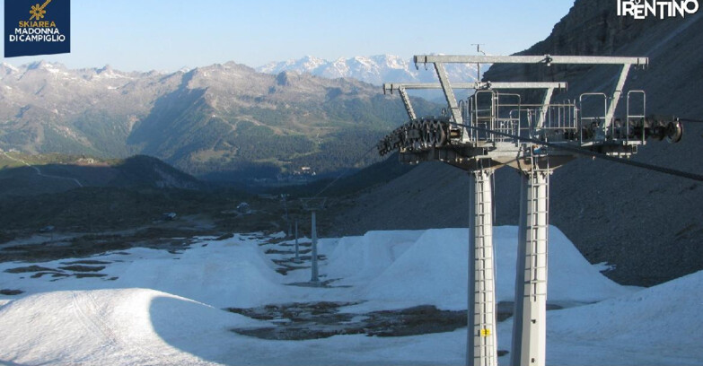 Webcam Madonna di Campiglio - From Grostè 