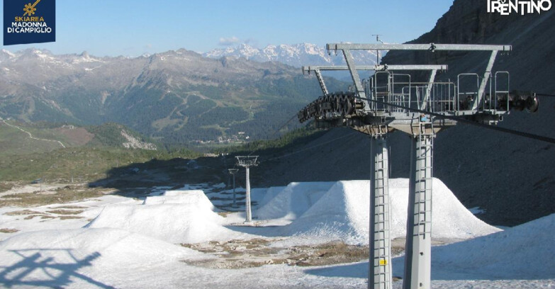 Webcam Madonna di Campiglio - From Grostè 