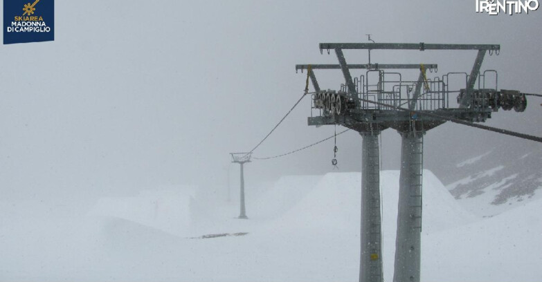 Webcam Madonna di Campiglio - From Grostè 