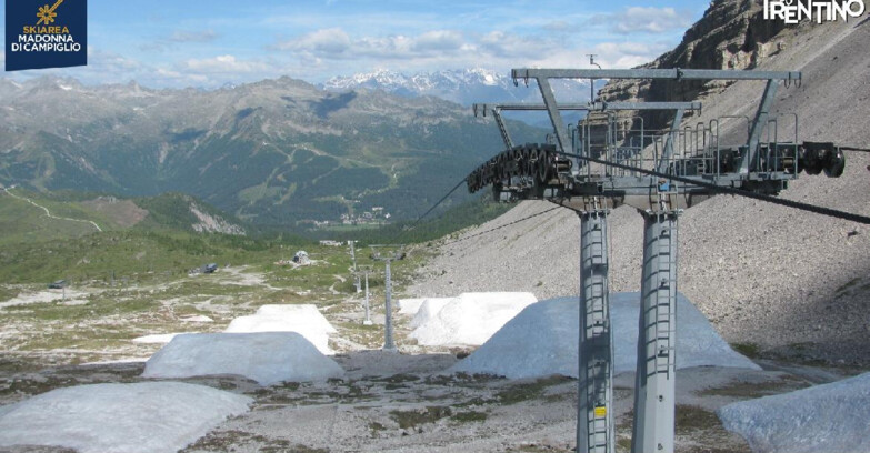 Webcam Madonna di Campiglio - From Grostè 