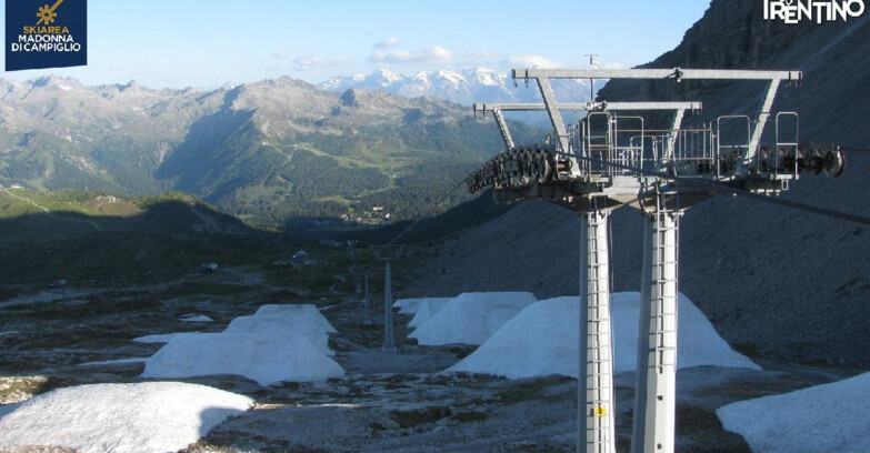Webcam Madonna di Campiglio - From Grostè 