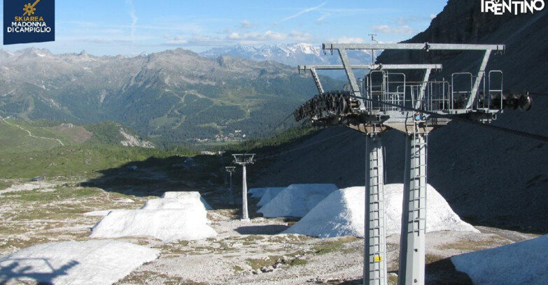 Webcam Madonna di Campiglio - From Grostè 