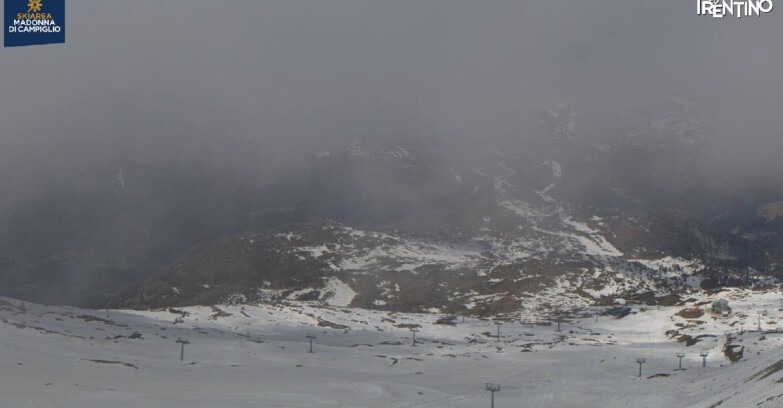 Webcam Madonna di Campiglio (Skiarea Campiglio Dolomiti di Brenta - Val di Sole Val Rendena) - Grostè Area