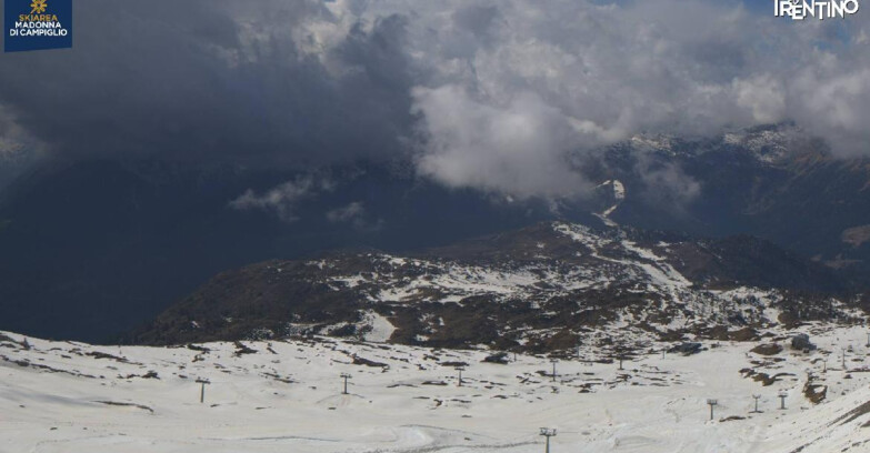 Webcam Madonna di Campiglio (Skiarea Campiglio Dolomiti di Brenta - Val di Sole Val Rendena) - Grostè Area