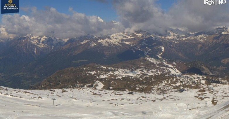 Webcam Madonna di Campiglio (Skiarea Campiglio Dolomiti di Brenta - Val di Sole Val Rendena) - Grostè Area