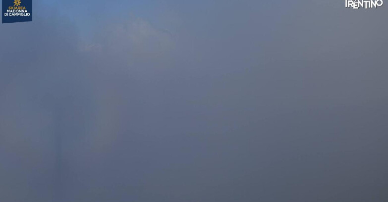 Webcam Madonna di Campiglio (Skiarea Campiglio Dolomiti di Brenta - Val di Sole Val Rendena) - Grostè Area