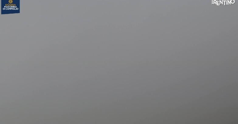 Webcam Madonna di Campiglio (Skiarea Campiglio Dolomiti di Brenta - Val di Sole Val Rendena) - Grostè Area