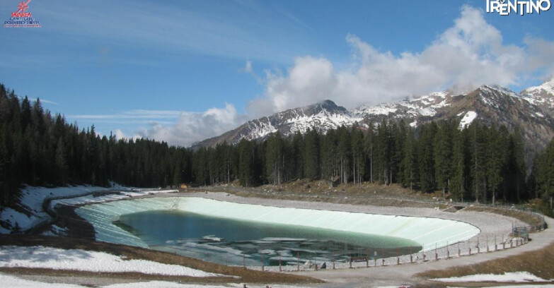 Webcam Madonna di Campiglio (Skiarea Campiglio Dolomiti di Brenta - Val di Sole Val Rendena) - Lago Montagnoli