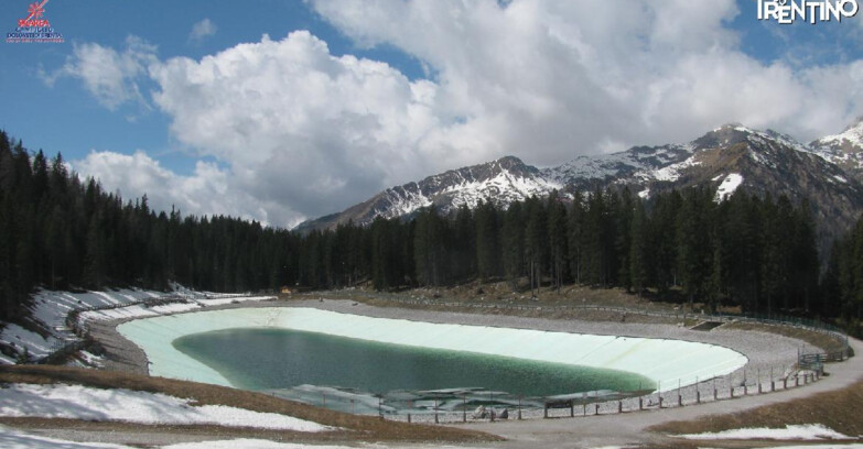 Webcam Madonna di Campiglio (Skiarea Campiglio Dolomiti di Brenta - Val di Sole Val Rendena) - Lago Montagnoli