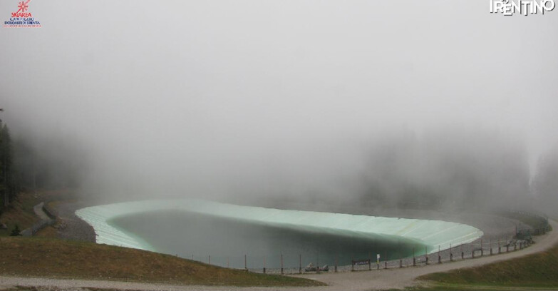 Webcam Madonna di Campiglio (Skiarea Campiglio Dolomiti di Brenta - Val di Sole Val Rendena) - Lago Montagnoli