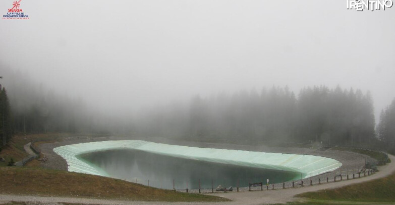 Webcam Madonna di Campiglio (Skiarea Campiglio Dolomiti di Brenta - Val di Sole Val Rendena) - Lago Montagnoli