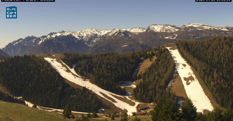 Webcam Skiarea Folgaria-Fiorentini - Folgaria Fondo Piccolo 